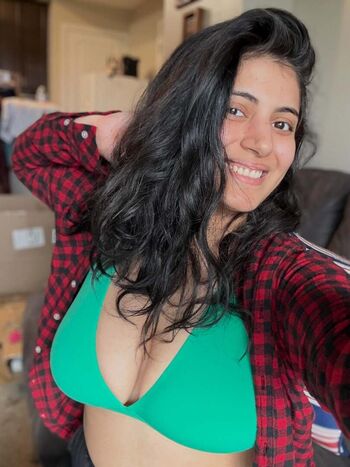 Full leaked Rashmi van private onlyfans photo