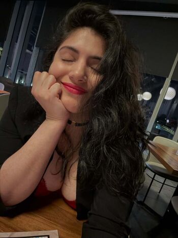 Full leaked Rashmi van private onlyfans photo