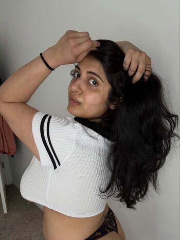 Full leaked Rashmiix private onlyfans photo