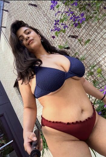 Full leaked Rashmiix private onlyfans photo