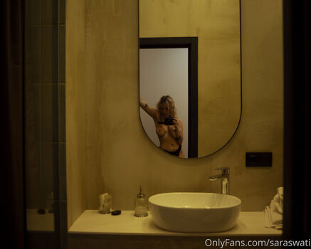 Full leaked Ratisuraja page private onlyfans photo