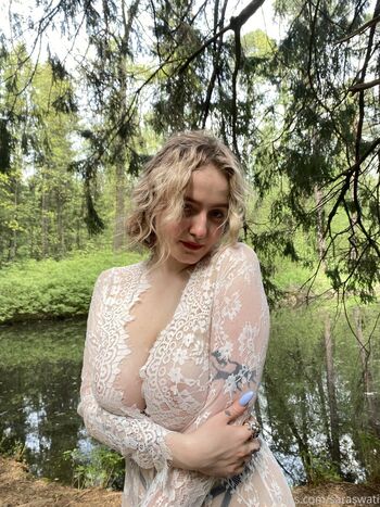 Full leaked Ratisuraja page private onlyfans photo