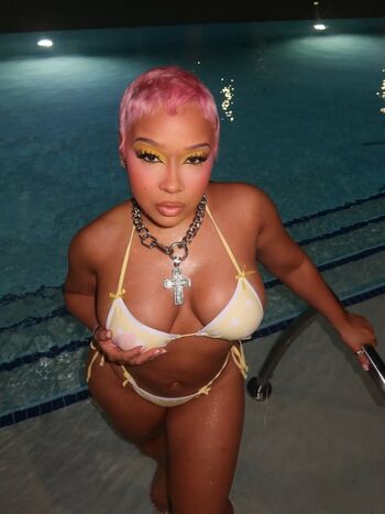 Full leaked Raven diaz from joselines cabaret private onlyfans photo