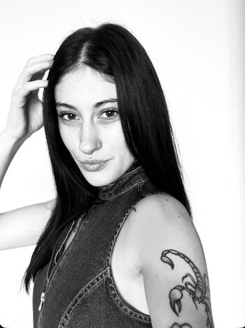 Full leaked Ravnkitty private onlyfans photo