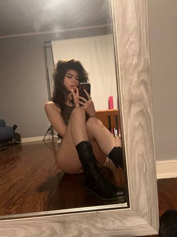 Full leaked Rawrreexd rorey private onlyfans photo