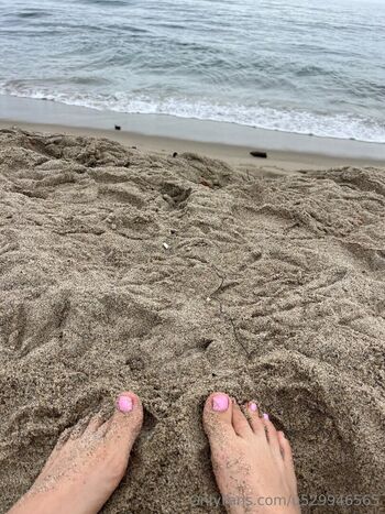 Full leaked Rawrxdd private onlyfans photo