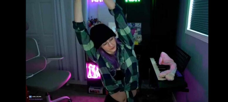 Full leaked Rayactions private onlyfans photo