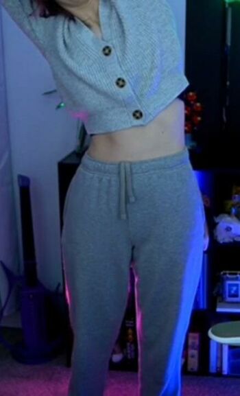 Full leaked Rayactions private onlyfans photo