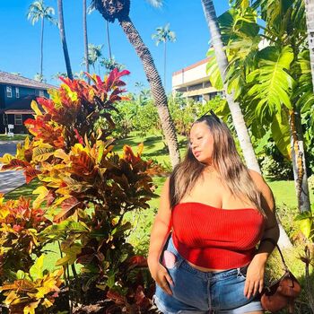 Full leaked Rayleen page private onlyfans photo