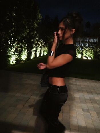 Full leaked Rayna v page private onlyfans photo