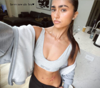 Full leaked Rayna v page private onlyfans photo