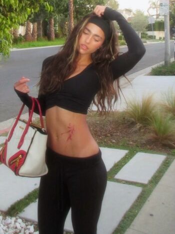 Full leaked Rayna v private onlyfans photo