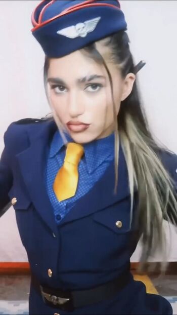 Full leaked Rayna v page private onlyfans photo