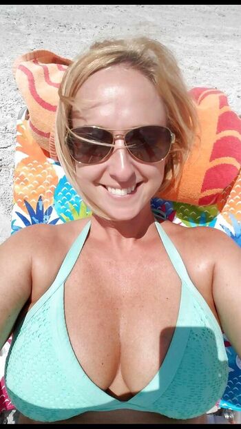 Full leaked Rayna private onlyfans photo
