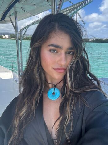 Full leaked Raynavallandingham private onlyfans photo