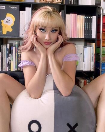 Full leaked React girls of yt private onlyfans photo