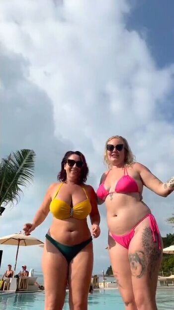 Full leaked React girlsyt private onlyfans photo