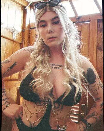 Full leaked Ready to glare private onlyfans photo