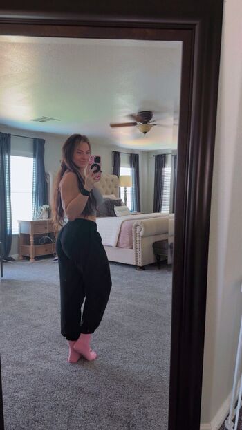 Full leaked Realamberrose private onlyfans photo