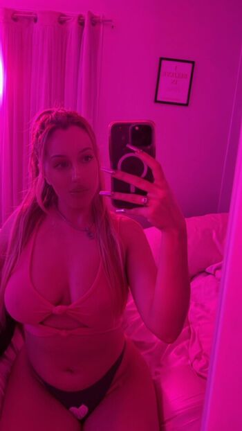 Full leaked Realbabybanks private onlyfans photo