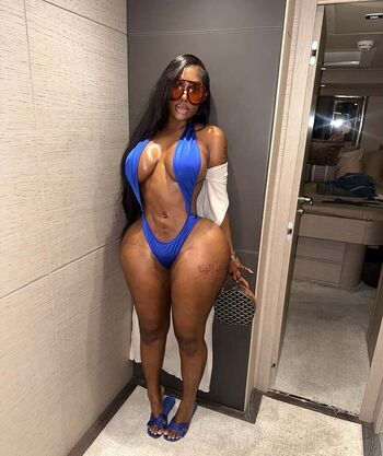 Full leaked Realbellanuetch private onlyfans photo