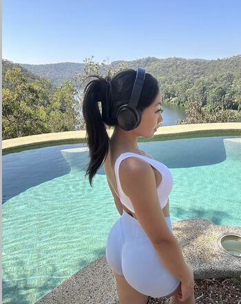 Full leaked Realestasiangirls private onlyfans photo