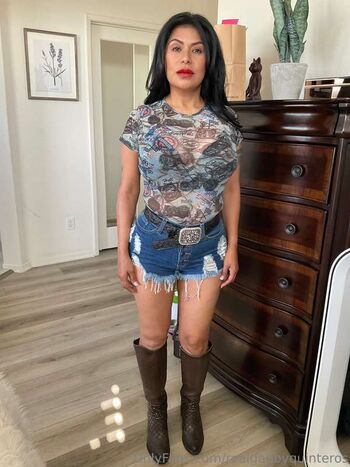 Full leaked Realgabbyquinteros page private onlyfans photo
