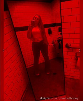Full leaked Realhothoney private onlyfans photo