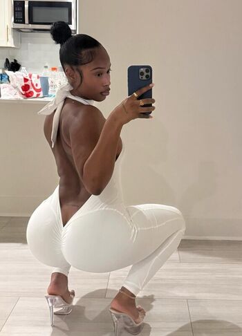 Full leaked Realkeylamarie private onlyfans photo