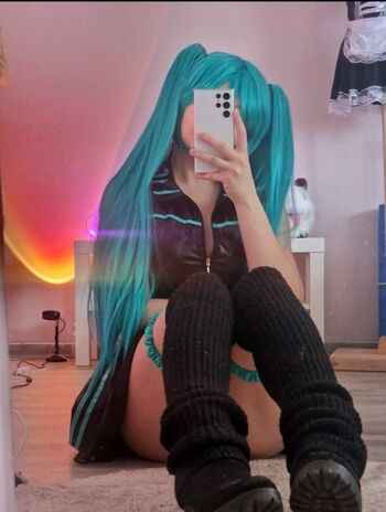 Full leaked Realmisskira page private onlyfans photo