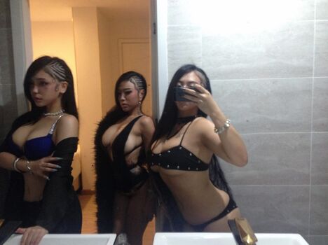 Full leaked Realniikkii private onlyfans photo