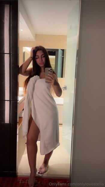Full leaked Rebecca bardaro onlylovestella private onlyfans photo