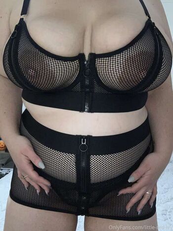 Full leaked Red ivy private onlyfans photo