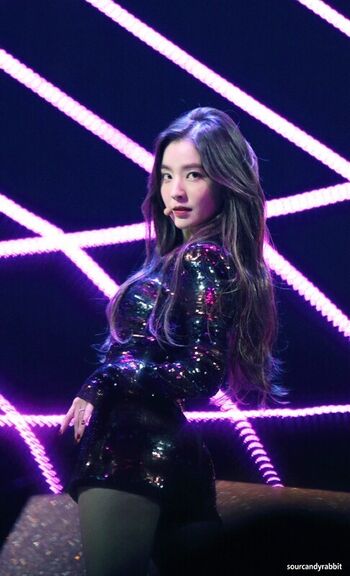 Full leaked Red velvet page private onlyfans photo