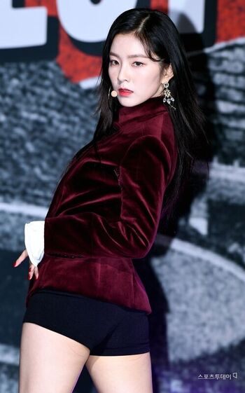 Full leaked Red velvet page private onlyfans photo