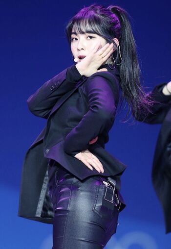 Full leaked Red velvet private onlyfans photo