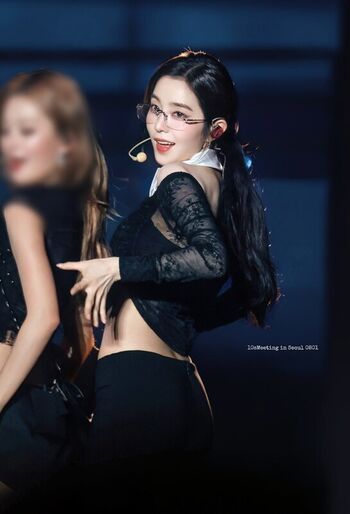 Full leaked Red velvet private onlyfans photo