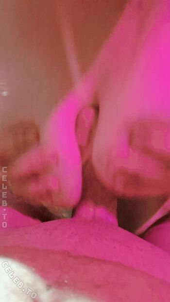 Full leaked Redbull cock private onlyfans photo