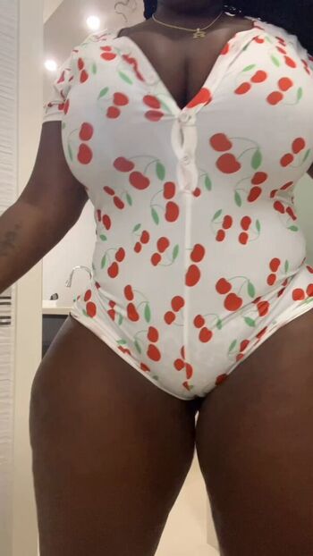 Full leaked Reddhalo private onlyfans photo