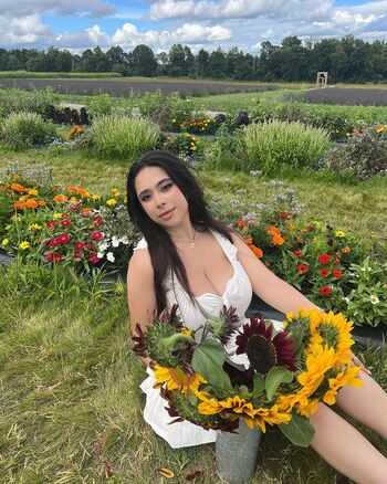 Full leaked Reemarochelle private onlyfans photo