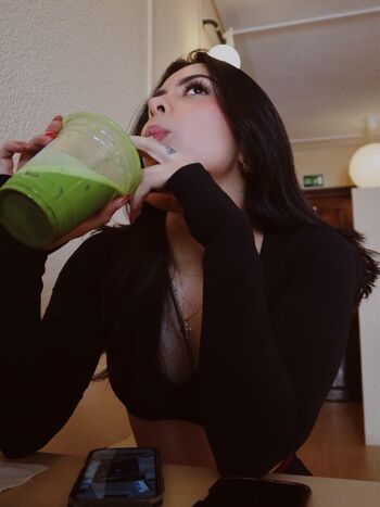 Full leaked Reenyfit page private onlyfans photo