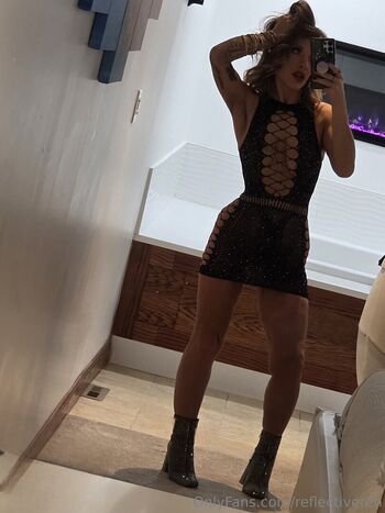 Full leaked Reflectiveren private onlyfans photo