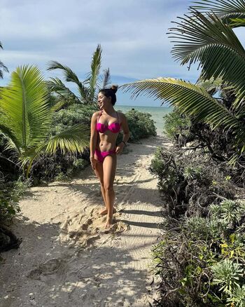 Full leaked Regina sirvent page private onlyfans photo