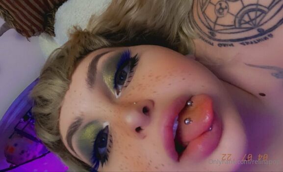Full leaked Reiinapop private onlyfans photo