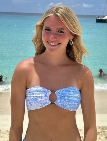 Full leaked Reilly hughes private onlyfans photo