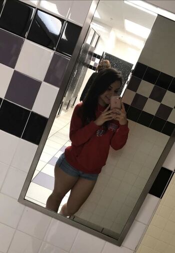 Full leaked Reina medina page private onlyfans photo