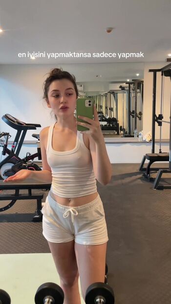 Full leaked Rem nur ko private onlyfans photo