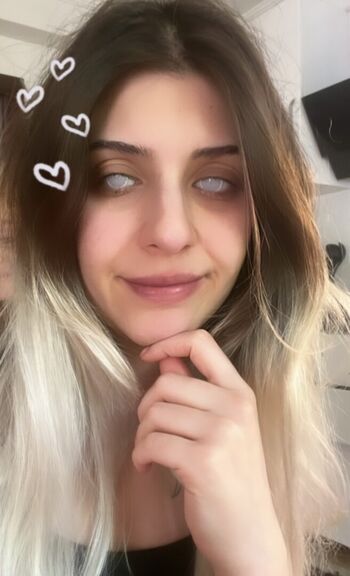 Full leaked Rem sakmar private onlyfans photo