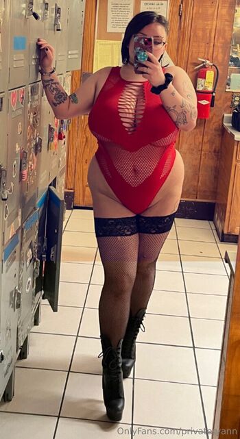 Full leaked Remarkableryann private onlyfans photo