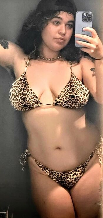 Full leaked Remi wolf private onlyfans photo